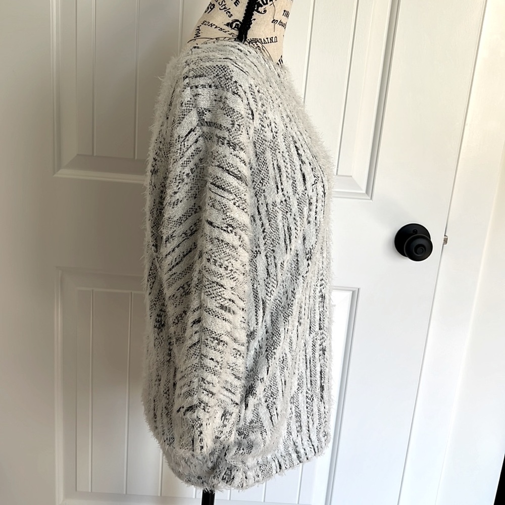 Chances R 3/4 Ruched Sweater - Picture 4 of 8